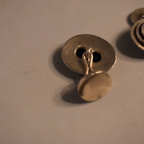 Pair of Sterling Silver and Bloodstone Intaglio Cufflinks – Jewelers Tag ($650) - Picture 6 of 10